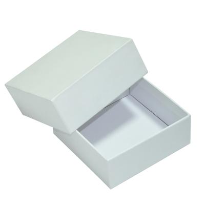 China Wholesale Custom Luxury Recyclable Cardboard Gift Rigid Lid And Plain Paper Box for sale