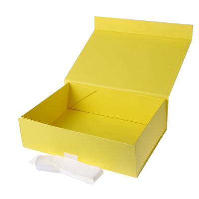 China Recycled Book Style Materials Exquisite Luxury With Ribbon Personalized Gift Packaging Boxes for sale