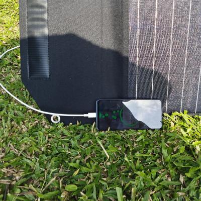 China Outdoor Activities 100W 150W Mono Foldable Portable Solar Panel Charging Kit Power Supply For Smartphone Mackbook iwatch for sale