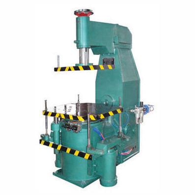 China Building Material Stores Cast Iron Casting Machine , Foundry Casting Machine for sale