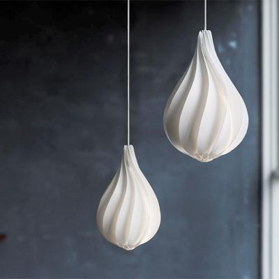 China Modern Drop Shipping White Flower Light Fitting Store Nordic Atmosphere Cafe Bedside Dining Room Decorative Acrylic Pendant Lamp for sale