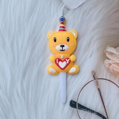 China Manufacturer Handmade Low Price Candle Wholesale Colorful Cute Teddy Bear Birthday Candles Mini For Children's Valentine's Day for sale