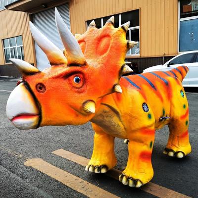 China Realistic Triceratops Dinosaurs Walking Realistic Dinosaur Remote Control for sale