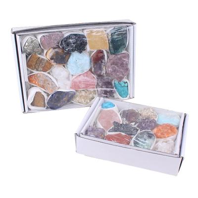 China Creative Large Box China Ore Stone Ornament Collection Creative Gift Mixed Stone Natural Crystal Mineral Gift Box for sale