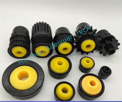 China Conveyor Roller Plastic Bearing Housing And End Caps For Gravity Rollers for sale