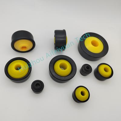 China Conveyor Roller Roller Bearing Housing Plastic End Caps Conveyor Components for sale