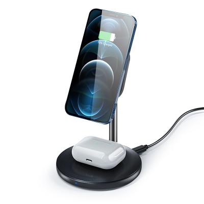 China Magnetic Wireless Type-c interface Earphone Power Supply Charger Desktop Foldable 2 in 1 Iphone Wireless Charger for sale