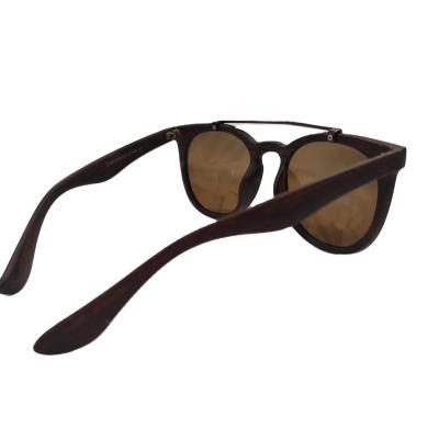 China Chocolate Brown Classic Retro Sun Glasses Fashion Sunglasses Custom Logo Glasses for sale