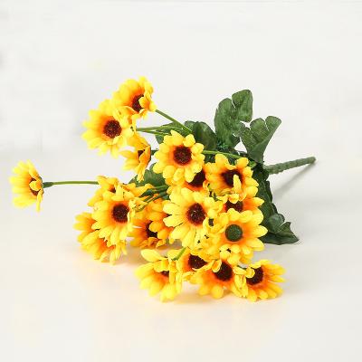 China Fashional F30B Natural Silk Artificiales Touch Flores For Wedding Party Hall Party Decor Daily Flower Artificial Sunflower Festive Decorations 24 for sale