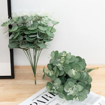 China Beautiful B22 wedding decoration flower silver leaf emulation eucalyptus colorful lousy leaf garden artificial plant for sale