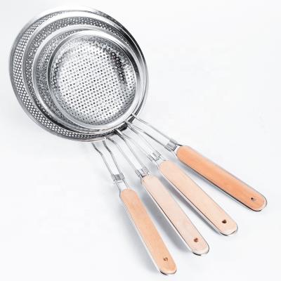 China High Quality Stainless Steel Mesh Strainer Kitchen Sieves Strainer Food Grade 100% Viable Promotion for sale