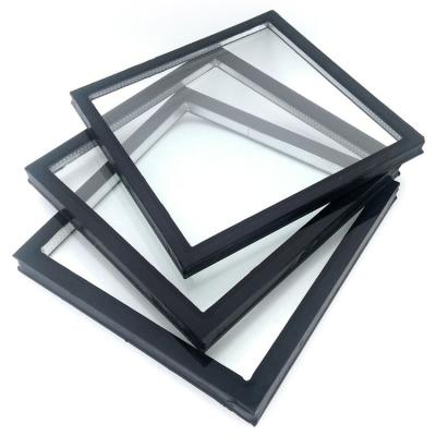 China Yard Insulated Glass For Windows Heat Insulation Glass For Building for sale