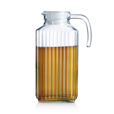 China 64oz stored. Glass Water Fridge Pitcher with Convenient and Easy to Use Large Lid for Lemonade, Iced Tea, Milk, Cocktails Drinks for sale