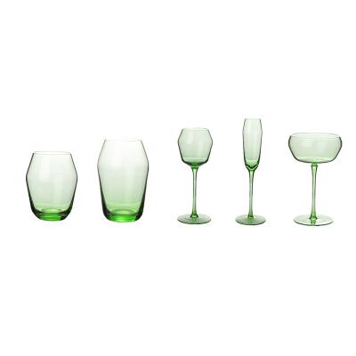 China Hand Made Cocktail Swollen Champagne Green Glass Wine Goblet European Style Mouth Party Customized Wholesale Environmentally Friendly for sale