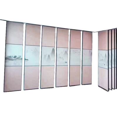 China Movable wooden wall partition beautiful and generous voice insulation restaurants for sale