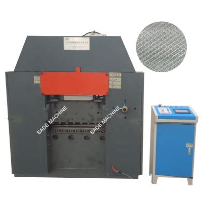 China Building Material Stores High Speed ​​Expanded Metal Mesh Machine , Expanded Metal Mesh Making Machine for sale