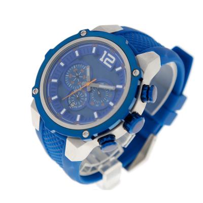 China Special Auto Date Design Stainless Steel Case Silicone Band Sports Wristwatch For Men Big Face Men's Watches for sale