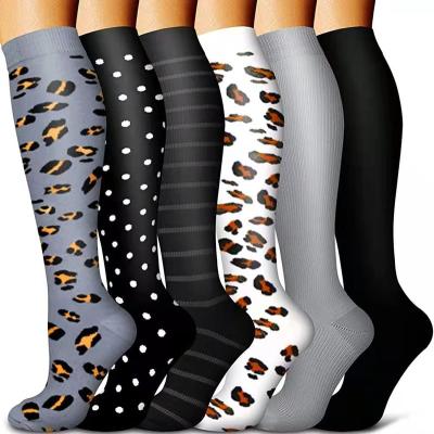 China Breathable Warm Amazon Leopard Stripe Men Compression Booties 15-20mmhg Sports Medical Fitness Running Low For Women for sale