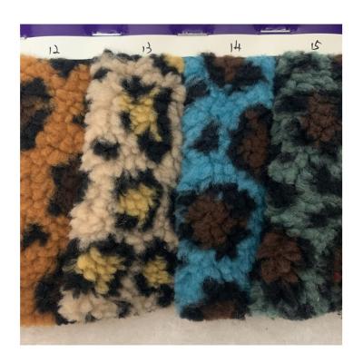 China Wholesale Shrink-Resistant Leopard Print Sherpa Fleece Fabric for sale