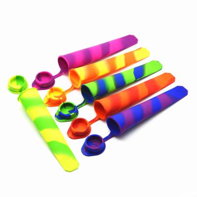 China Custom Viable BPA Free Free Reusable Frozen Ice Cream Popsicle Mold Maker DIY Set Silicone Popsicle Molds for sale