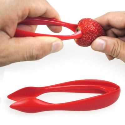 China 2021 Sustainable Multifunctional Fruit And Vegetable Core Remover Novelty Kitchen Instruments DIY Strawberry Huller For Kitchen for sale