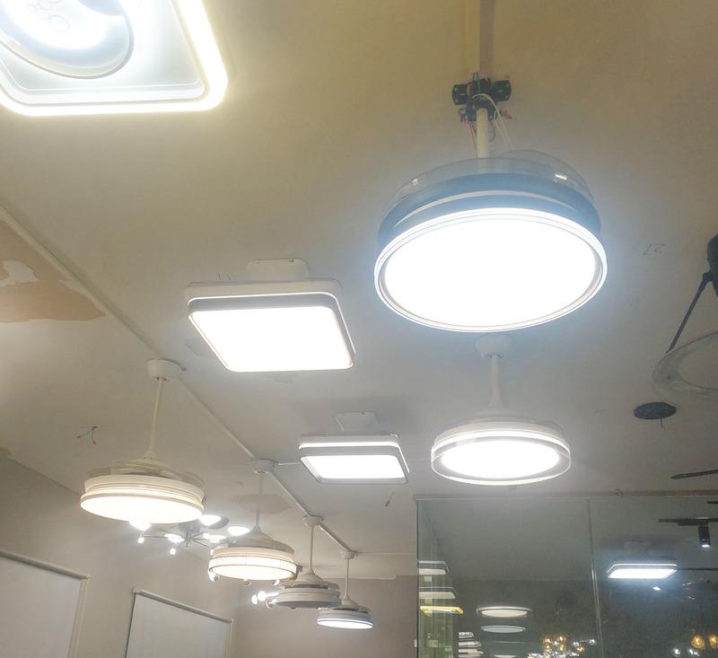 Verified China supplier - Zhongshan Feinilang Lighting Co., Ltd.