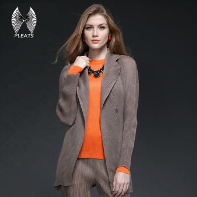 China 2019 Latest Design Anti Shrink Women Long Sleeve Pleated Blazer Two Piece Coat And Pant for sale