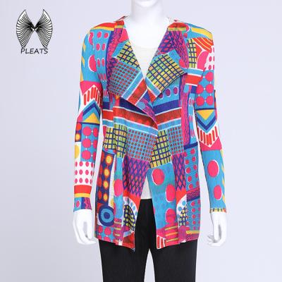 China Multi Color Digital Multi Color Sellve Dot Print Collarless Long Overcoat For Youth for sale