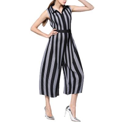 China 2020 Yizhe miyake hot sale women's sleeveless pleated one-piece overalls pants and pleated pants for sale