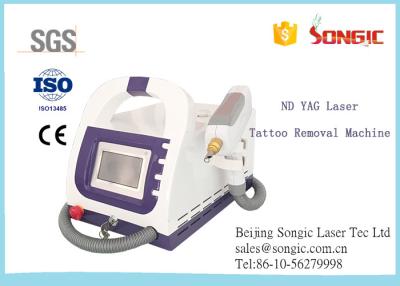 China Máquina portátil del retiro del tatuaje del laser del ND YAG del interruptor de Q/máquina del retiro del punto de la edad en venta