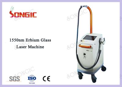 China Glaslaser-Maschine Narben-Abbau-Maschine des Erbium-1550nm, Erbium Yag Laser-Behandlung zu verkaufen