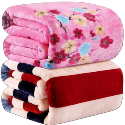 China New 2022 PORTABLE Delivery Supports 100x150cm CustomerBed BlanketFlorges PlushwithFaux Fur Blanket for sale