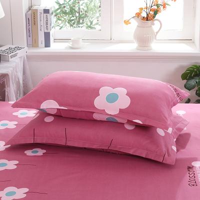 China High quality top low price anti-static hot selling comfortable bed with cute cartoon printed cotton pillowcases for sale