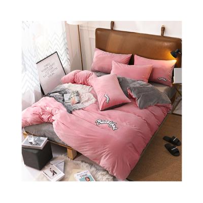 China Luxury Hot Nondisposable 4pcs 1.5m Sheet Comforter Satin Bedding Cotton Duvet Cover Set for sale