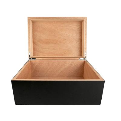 China Viable Storage Box Black Wooden Decorative Gift Box Wooden Decorative Box With Lid for sale