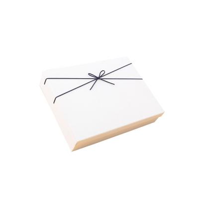 China Wholesale Recyclable Custom Luxury Magnetic Wrapping Paper Gift Boxes Printed Paper Boxes for sale