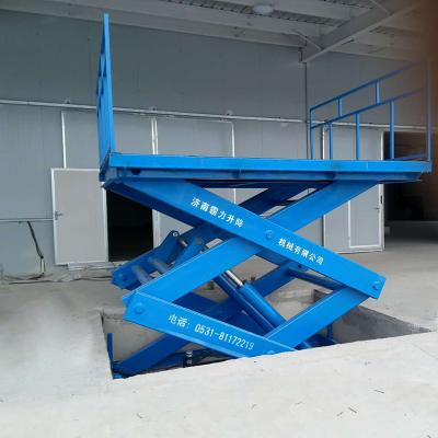 China Outdoor Fixed Home Use 5m Platform Car Lift Scissor Car Lift Vertical Hydraulic Goods Lift for sale