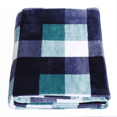 China Anti-Static Amazon Hot Sale Blue Green Blanket Throw All Season Bed Couch Car Plaid Flannel Fleece Blanket for sale