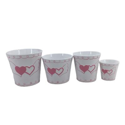 China Factory wholesale modern cute decorative heart pattern matte ceramic pots for love gift valentine's day for sale