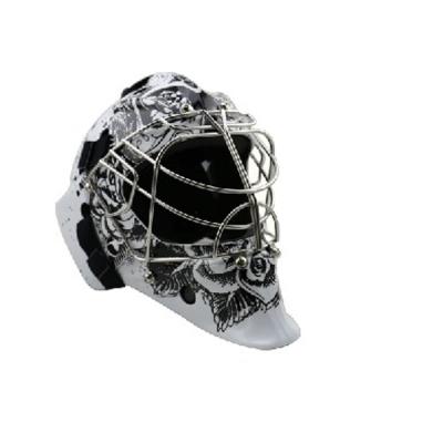 China high quality high end ice hockey helmet ice hockey helmet goalie carbon fiber carbon head protector full covered goalie for sale