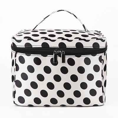 China Fashion Factory Customized Women's Bag Cosmetic Travel Daily Necessities Storage Bag for sale