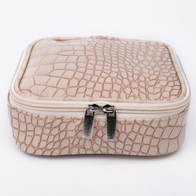 China Fashion factory specializes in producing waterproof leather cosmetic bags and daily necessities storage bags for sale