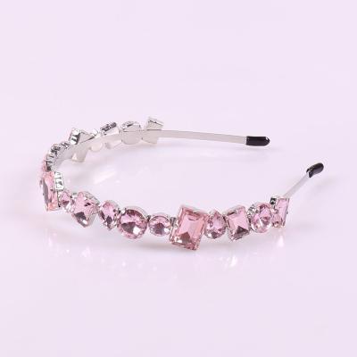 China Hair Accessories Wholesale Designer Baroque Pearl Wedding Headband For Women Bridal Knotted Luxury Crystal Pearl Knot Headbands Women for sale