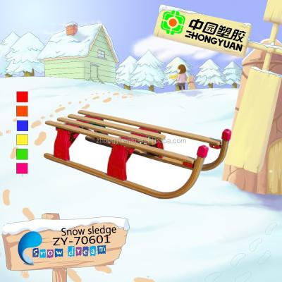 China Outdoor Sliding Wooden Snowsled Kids Snowsledge for sale