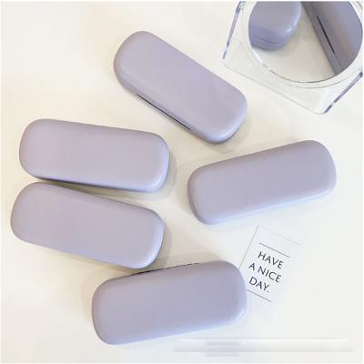 China Custom Made Eco-friendly Simple Logo Matte Leather Glasses Case Portable Anti-pressure Myopia Glasses Storage Box for sale