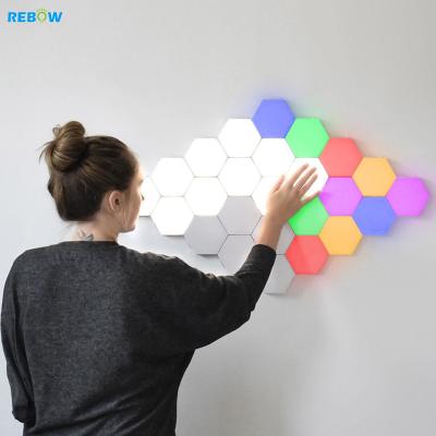 China Modern Rebow Drop Shipping Nordic Modern Sensitive Touch RGB Geometry Assembly Modular Hexagonal Wall Led Lamp for sale