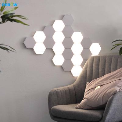 China Modern Rebow Drop Shipping China Sensitive Geometry Touch RGB Wall Mount Bedside Lamp Modular Hexagonal Wall Lamp for sale