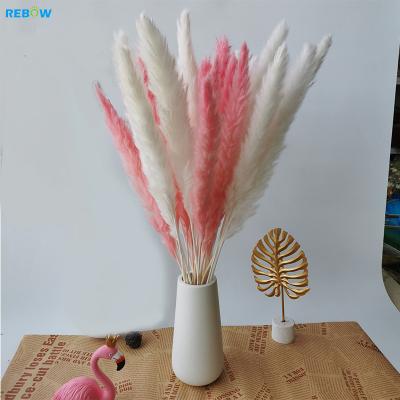 China Wholesale Custom Size Eco-friendly Flower Wall Backdrop Artificial Flower Colored Dry Pampas Grass for sale