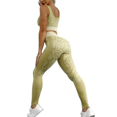 China Sexy Print Workout Suit Yoga Crac! crack! Seamless Custom Animal Apparel Spats Butt Set Women Two Piece Set Clothing for sale