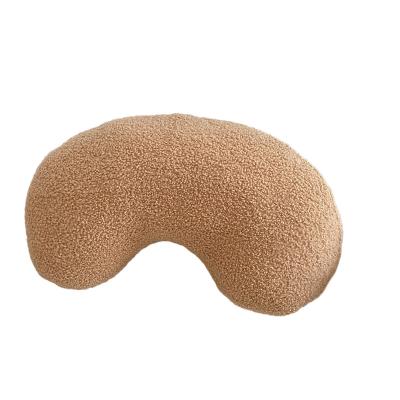 China Wholesale Creative Folded Cashew Toy Doll Teddy Cushion Decoration Special Shaped Pillow For Living Room Cashew Pillow for sale